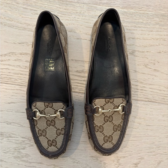 Gucci Women's Brown Loafers - Picture 1 of 16